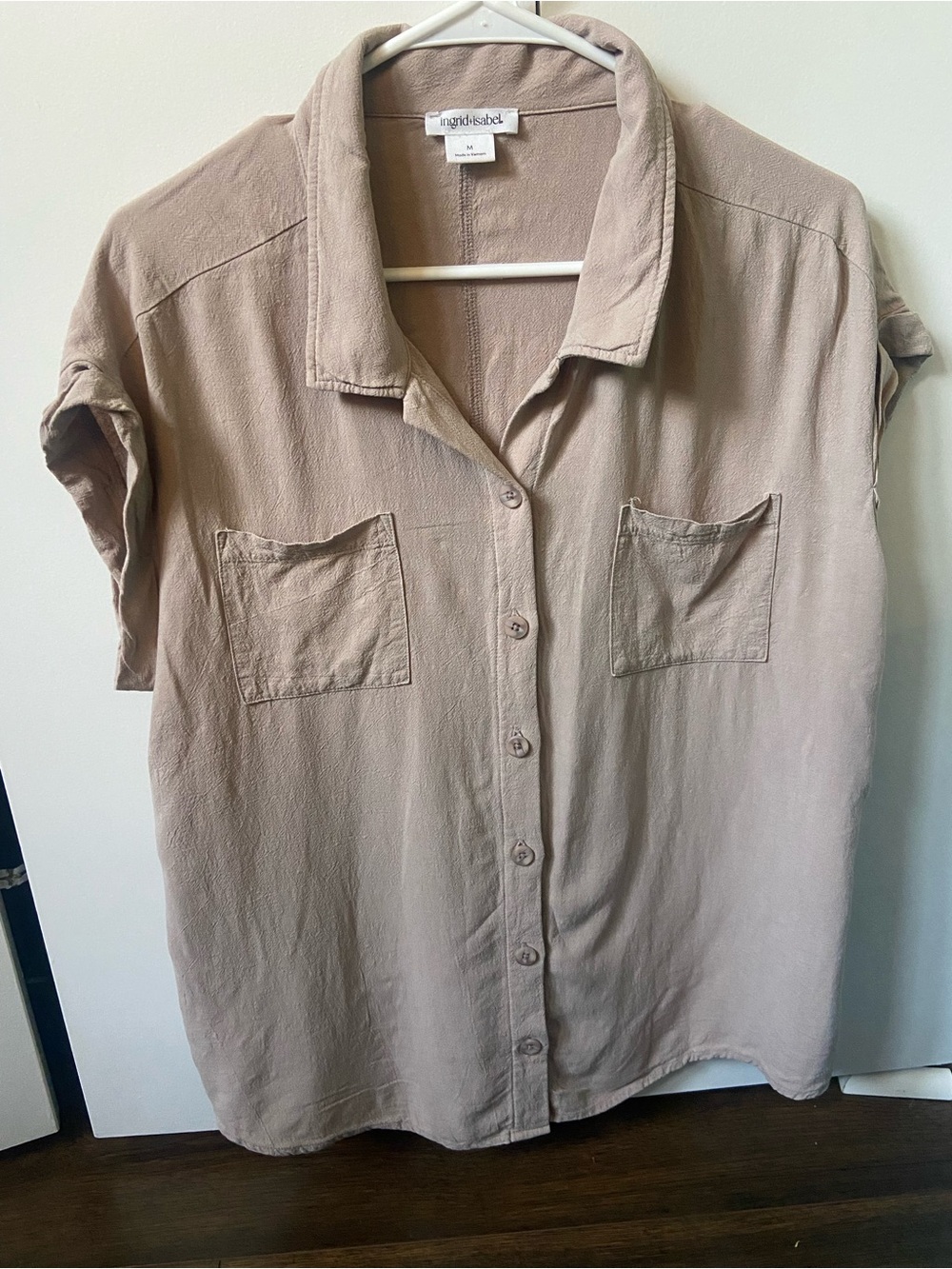 Ingrid & Isabel Linen Blend Button Down Shirt